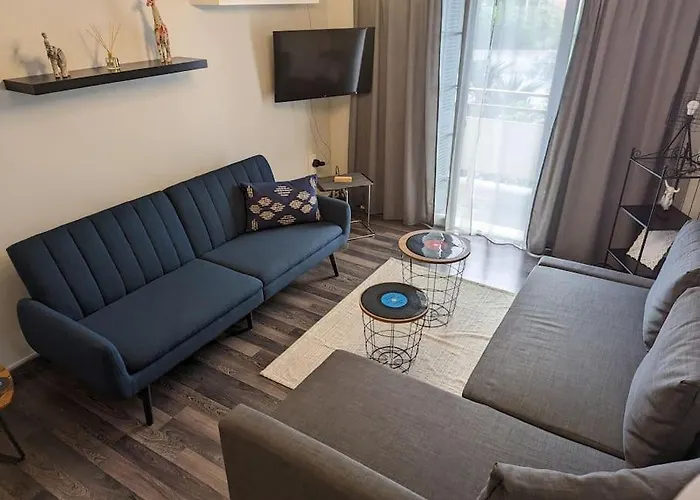 Cozy Apartm.Near Metro Ag.Marina