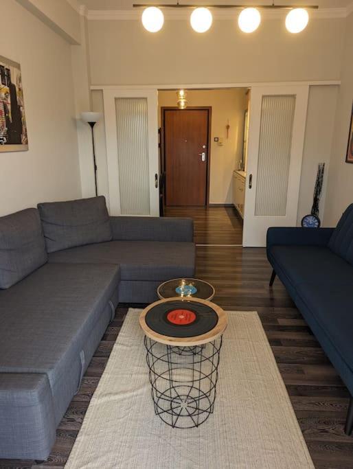 Cozy Apartm.near Metro Ag.marina * Athene