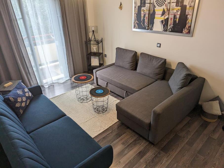 Cozy Apartm.near Metro Ag.marina Αθήνα